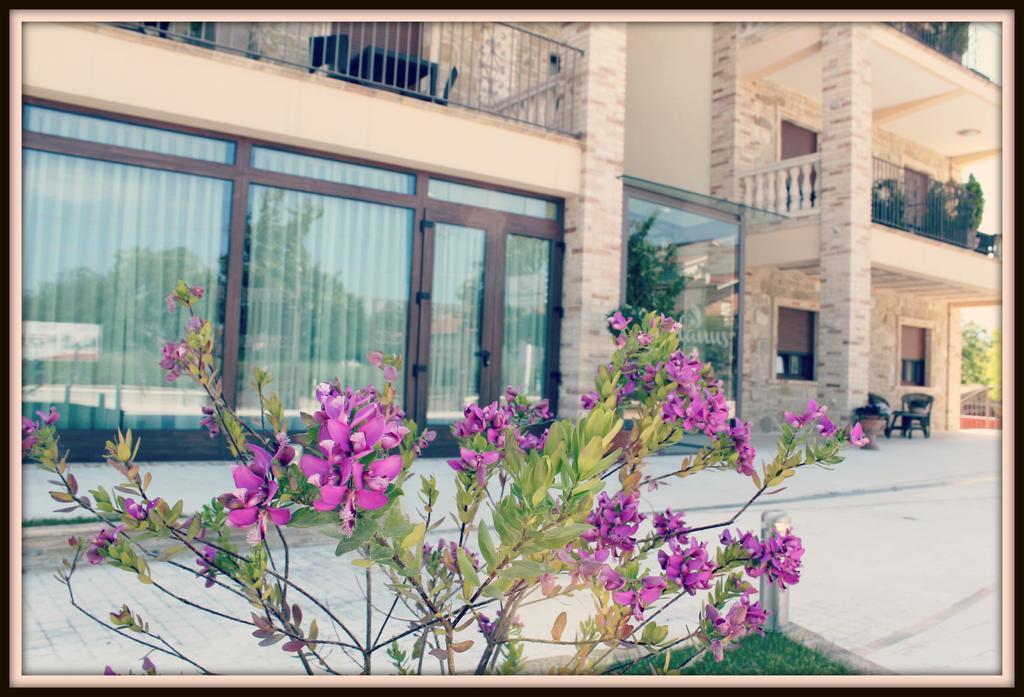 Halanus Hotel And Resort Alanno Ngoại thất bức ảnh