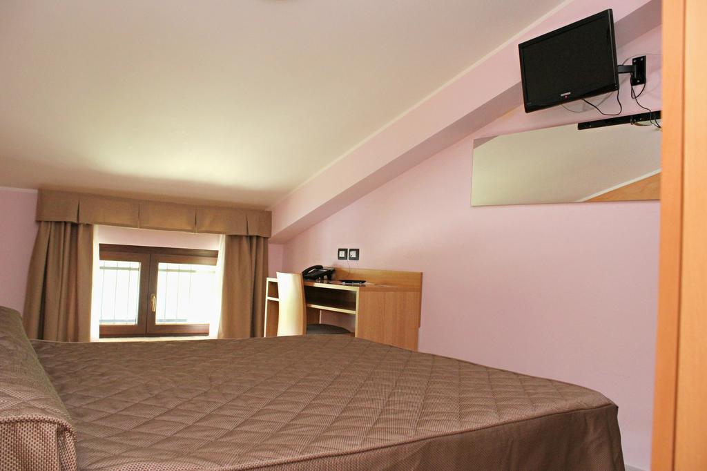 Halanus Hotel And Resort Alanno Ngoại thất bức ảnh