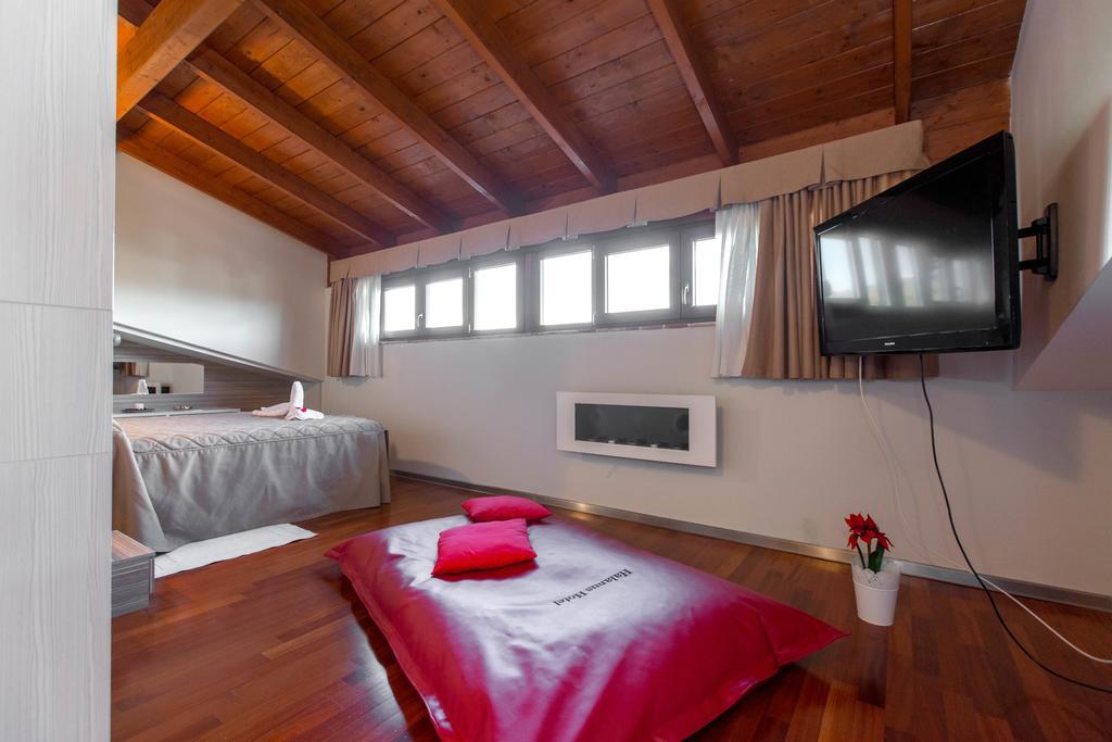 Halanus Hotel And Resort Alanno Ngoại thất bức ảnh