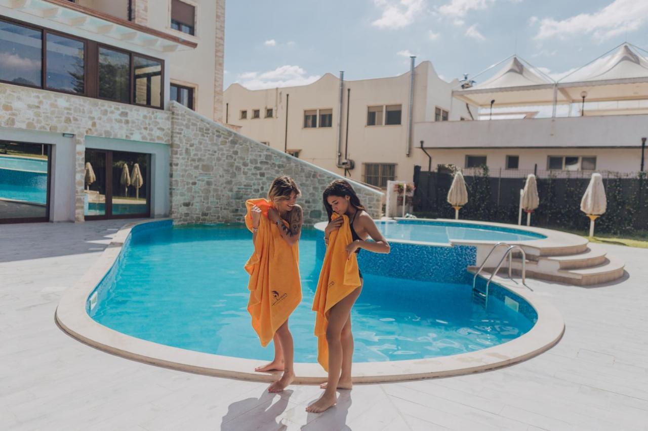 Halanus Hotel And Resort Alanno Ngoại thất bức ảnh