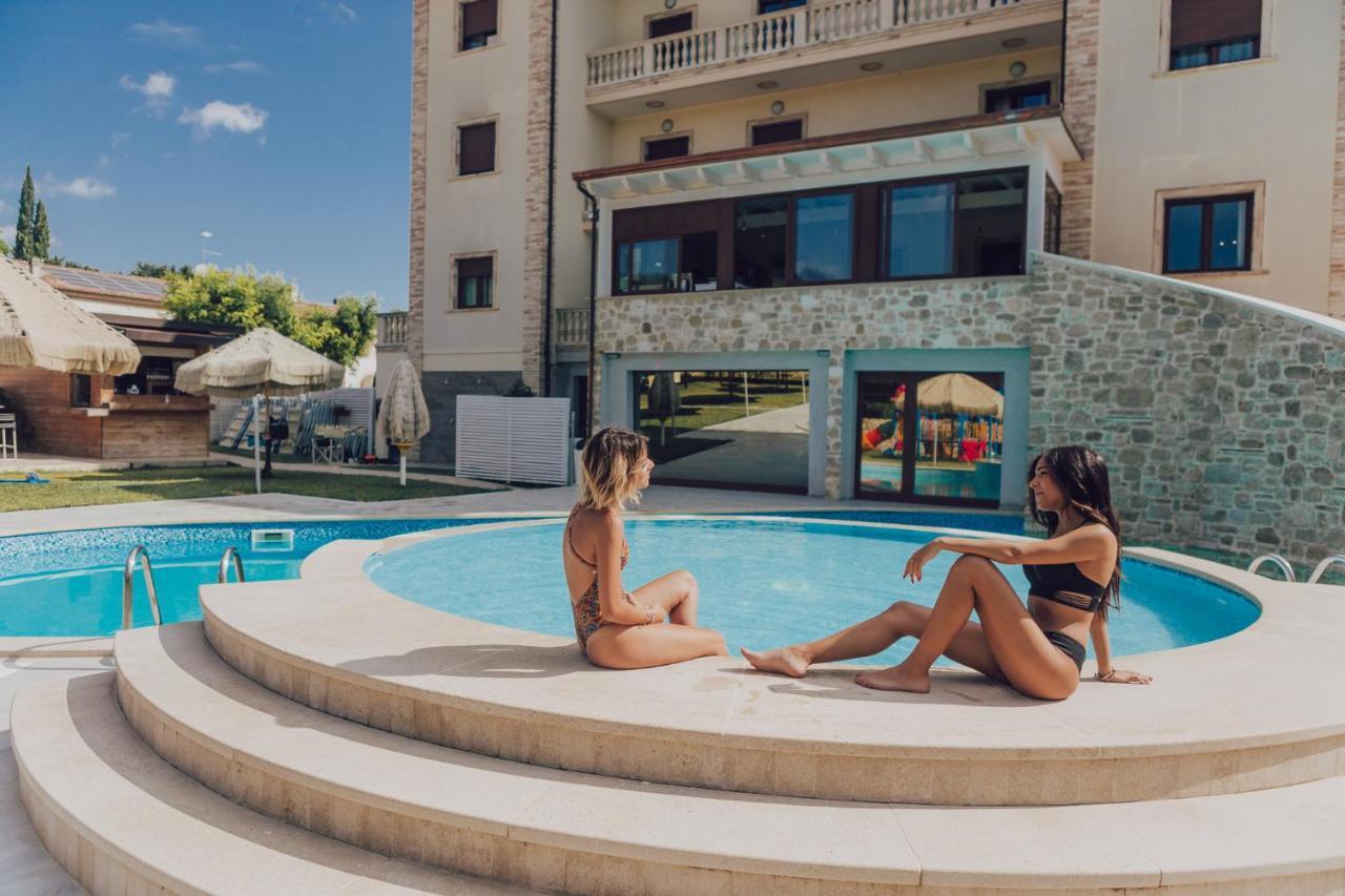 Halanus Hotel And Resort Alanno Ngoại thất bức ảnh